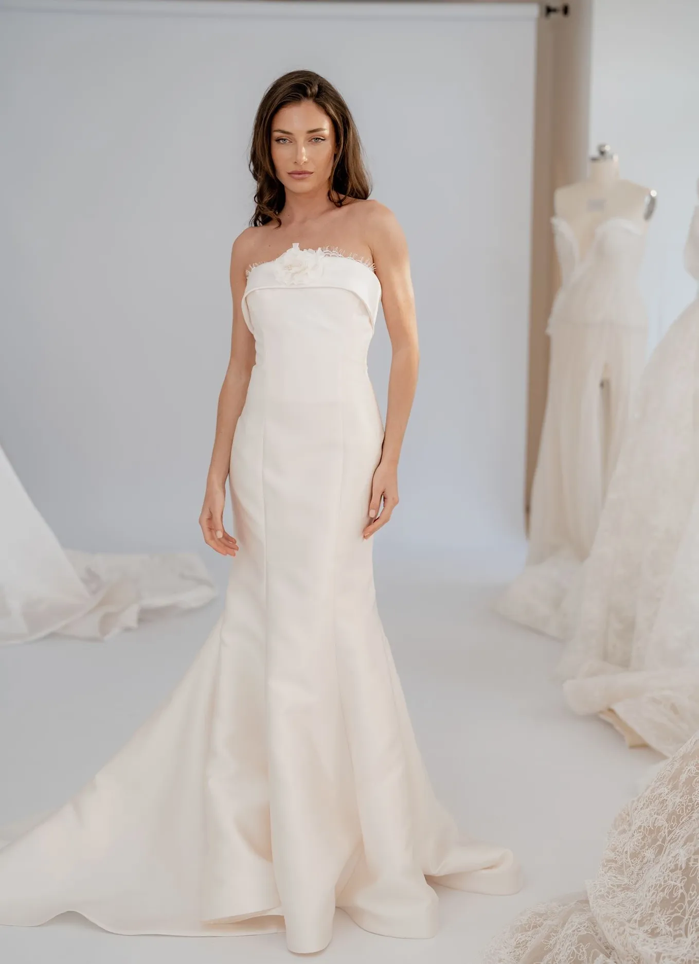 Solene strapless Mikado wedding dress, thumbnail 3